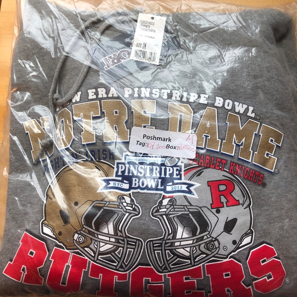 Jansport Sweatshirt Football Size Medium Notredame 2013 Pinstripe Bowl